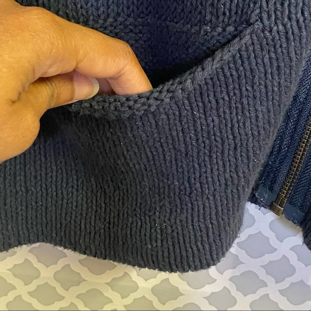 Sundance nwot navy